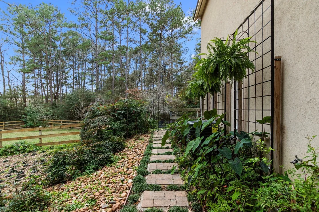 Photo of 322 Whispering Meadow