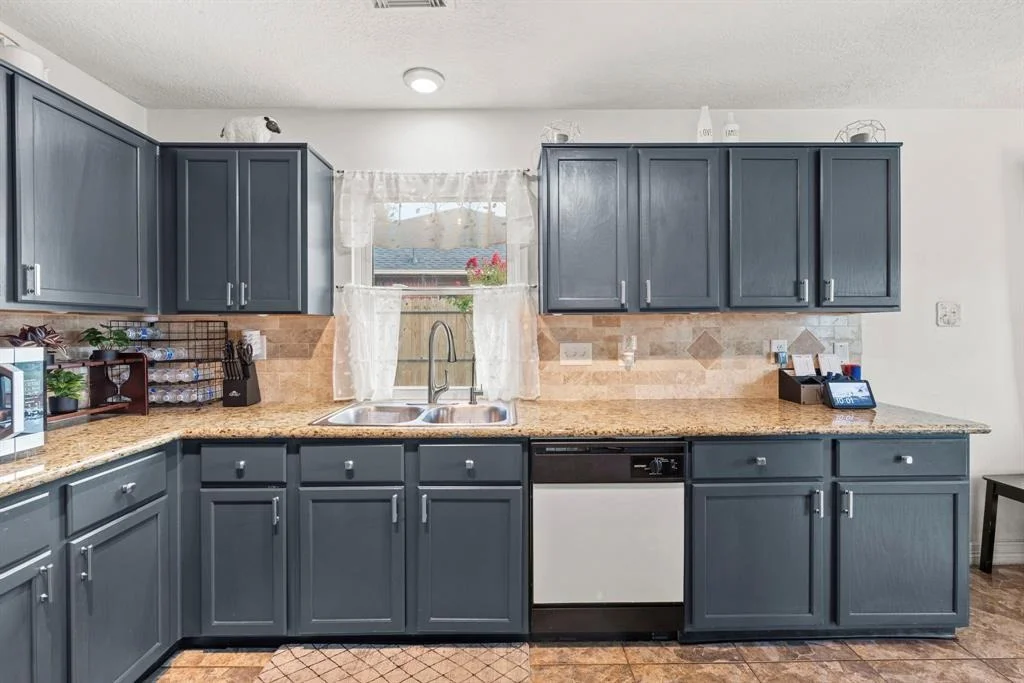 Photo of 1126 Heathfield Drive