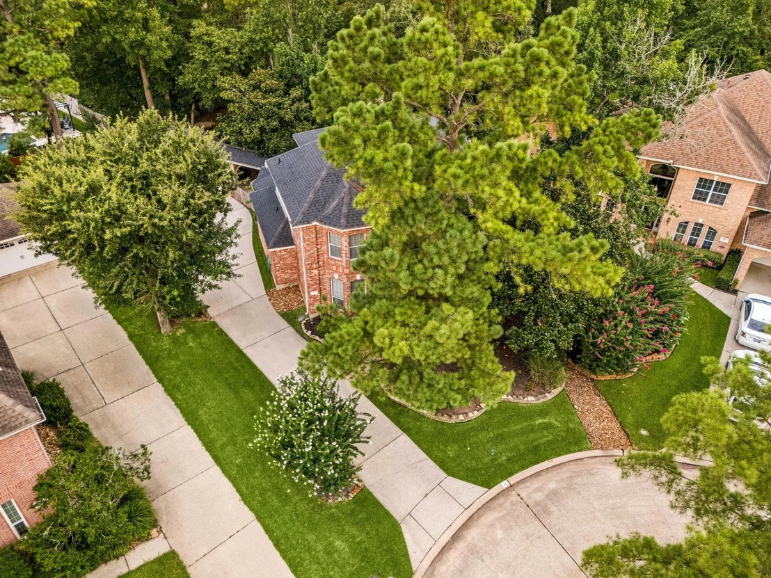 Photo of 15 Snowbell Place