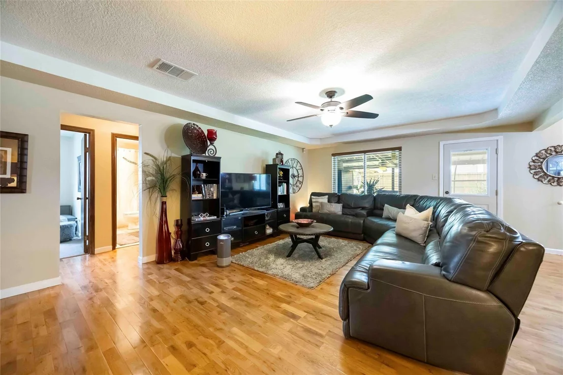 Photo of 4043 Manordale Drive