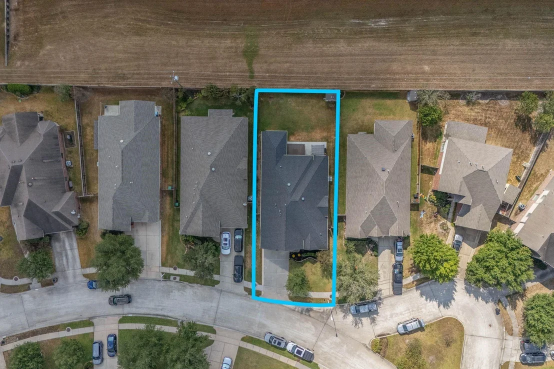 Photo of 31823 Forest Oak Lane