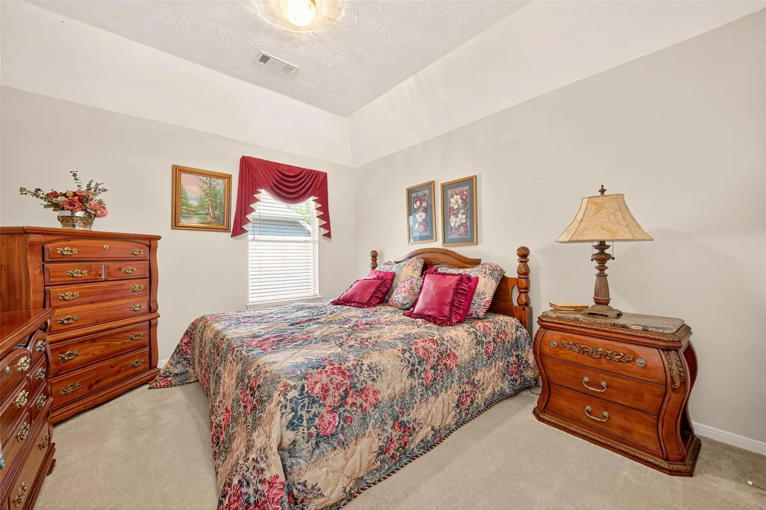 Photo of 10702 Fallsbridge Drive