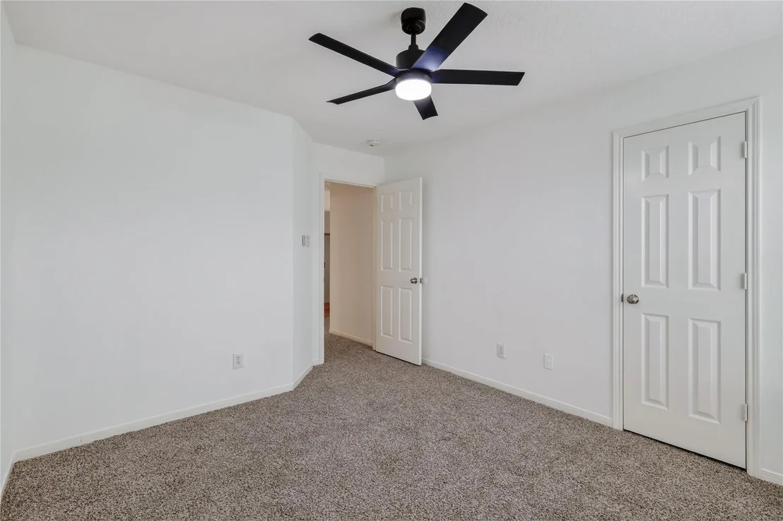 Photo of 19503 Juniper Vale Circle