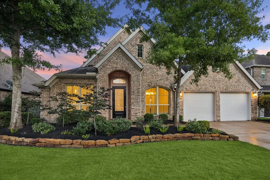 Photo of 4035 Steep Woods Drive