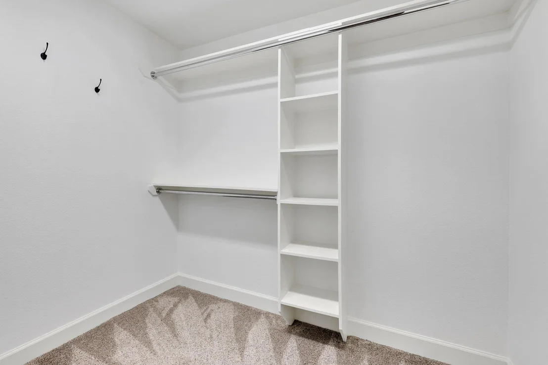 Photo of 930 Paradise Drive