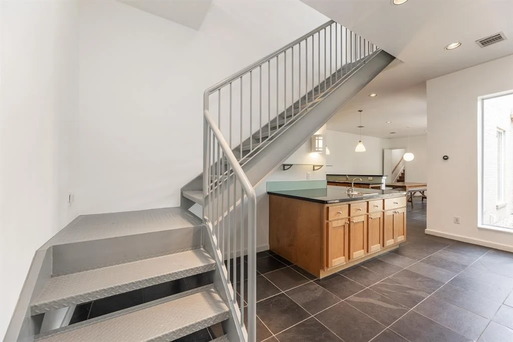 Photo of 906 Willard Street