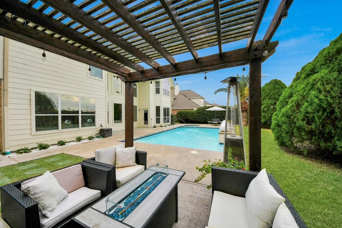 Photo of 11003 Leigh Woods Drive