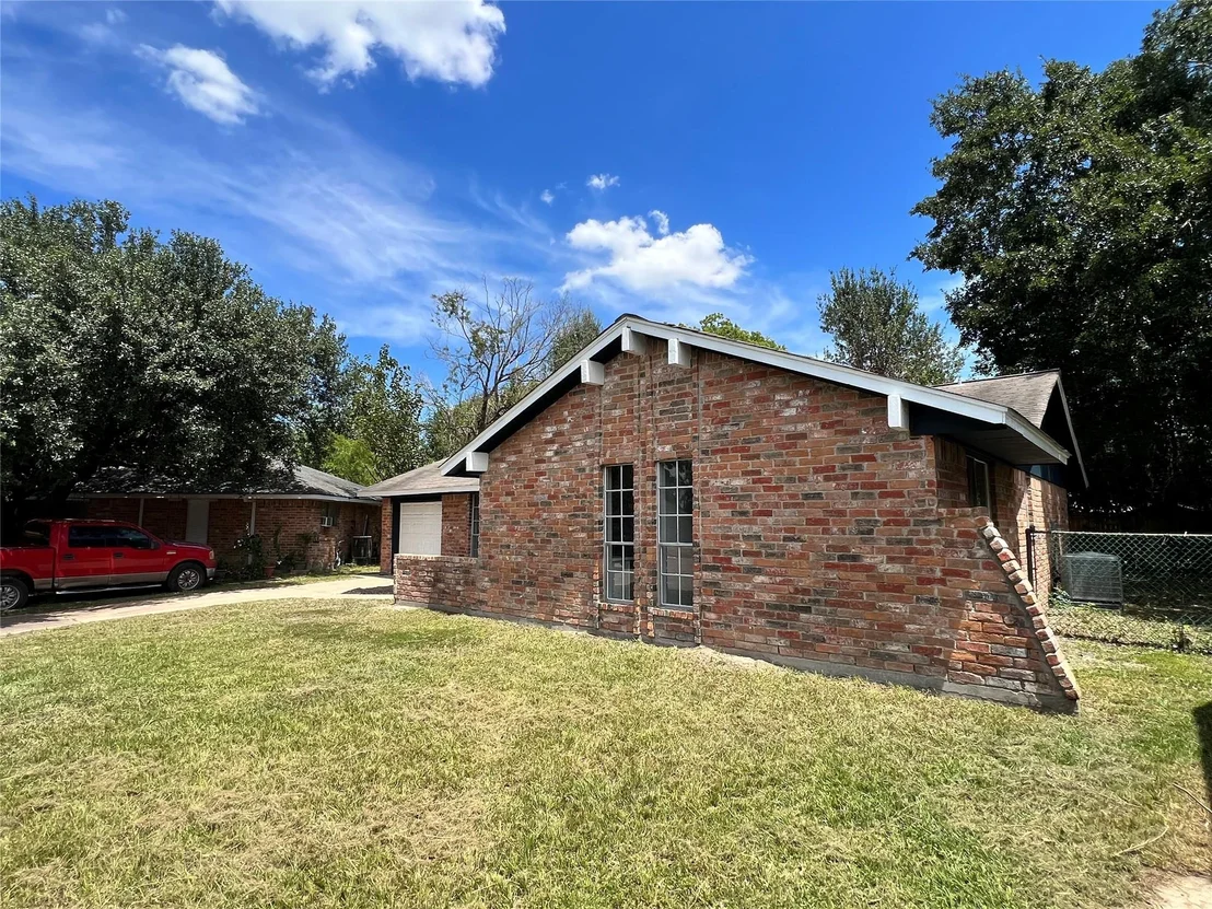 Photo of 8718 Chipping Lane