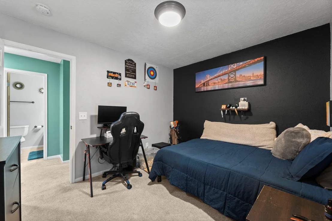 Photo of 94 Rockridge Drive