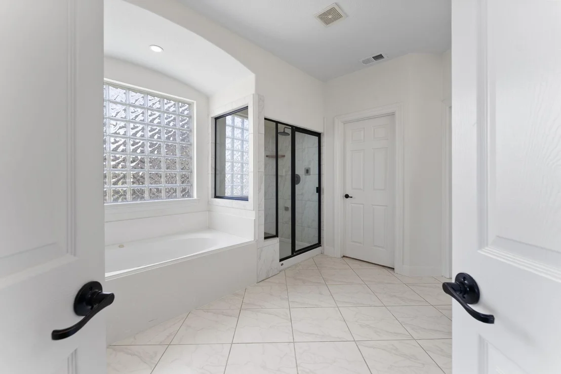 Photo of 15 Cayuga Pond Court