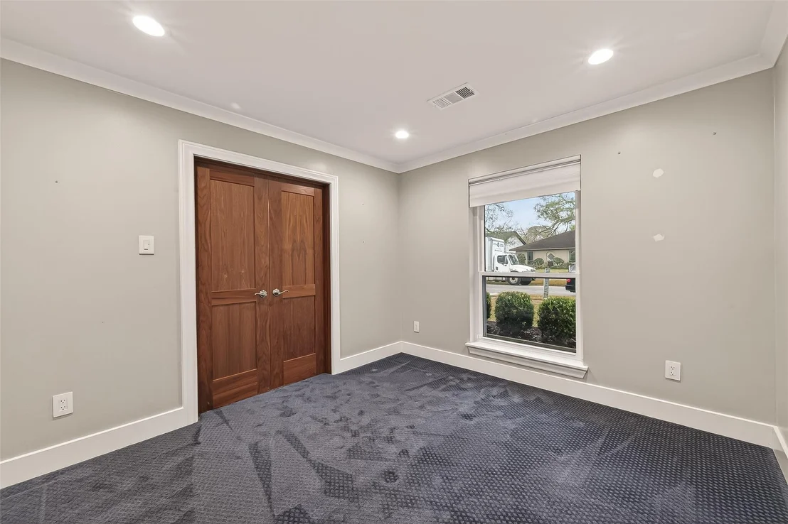 Photo of 10606 Riverview Drive