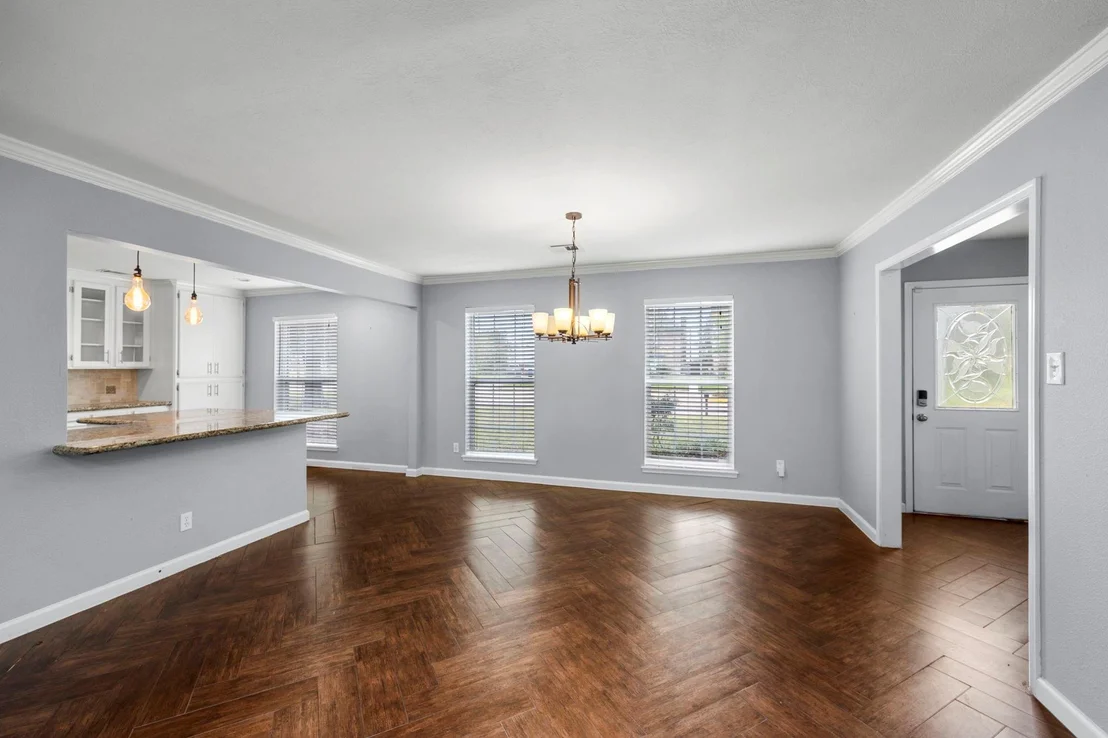 Photo of 7407 Theisswood Road