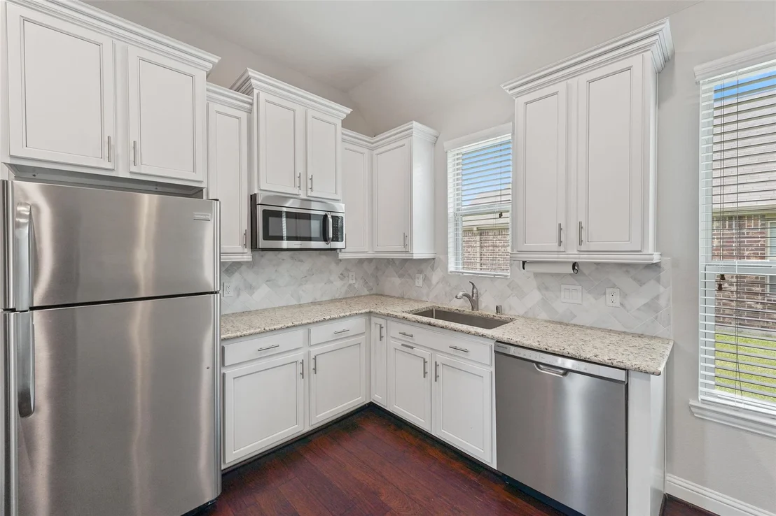 Photo of 9618 Invergarry Way