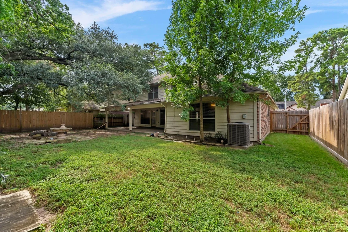 Photo of 2318 Rolling Glen Drive
