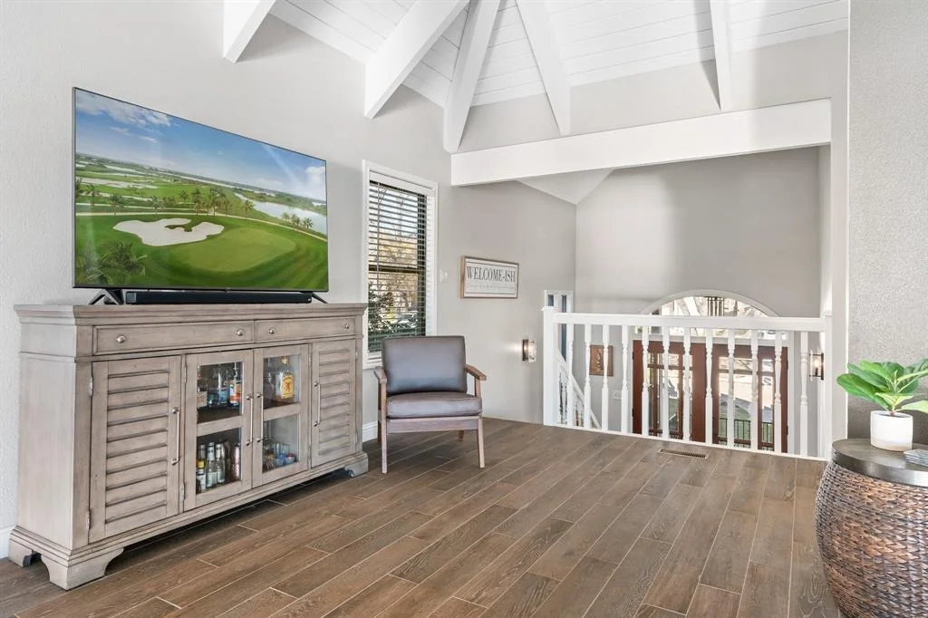Photo of 3343 Torrey Pines Drive