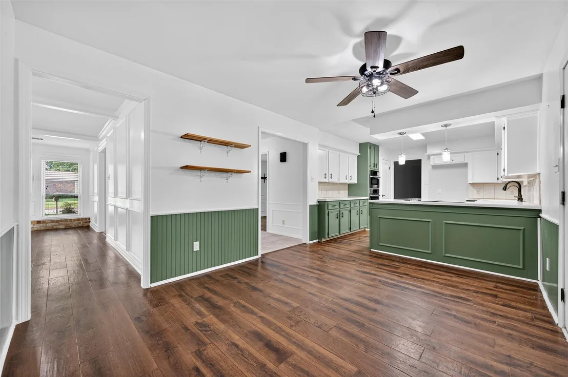 Photo of 202 Laura Lane