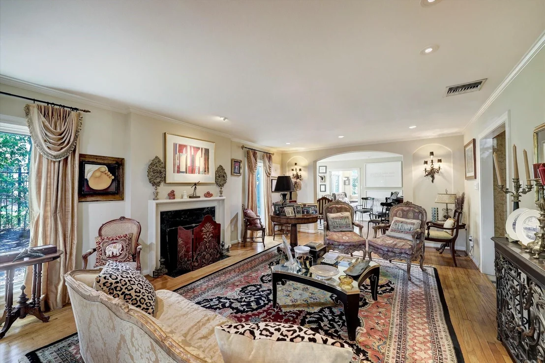 Photo of 3831 Del Monte Drive