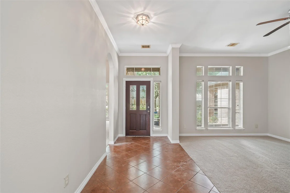 Photo of 626 Silver Creek Circle