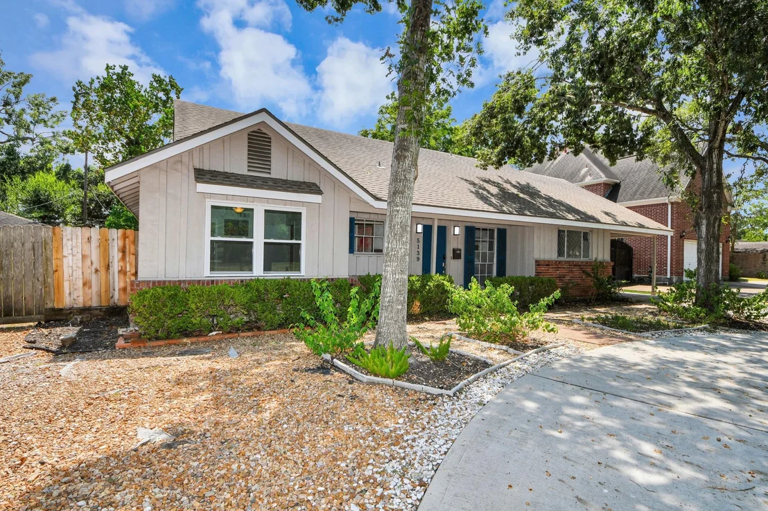 Photo of 5139 Beechnut Street