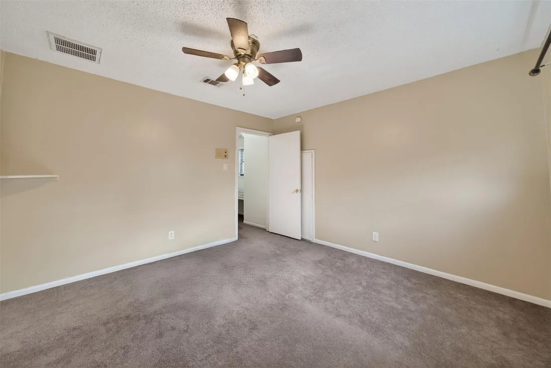 Photo of 5934 Theall Road