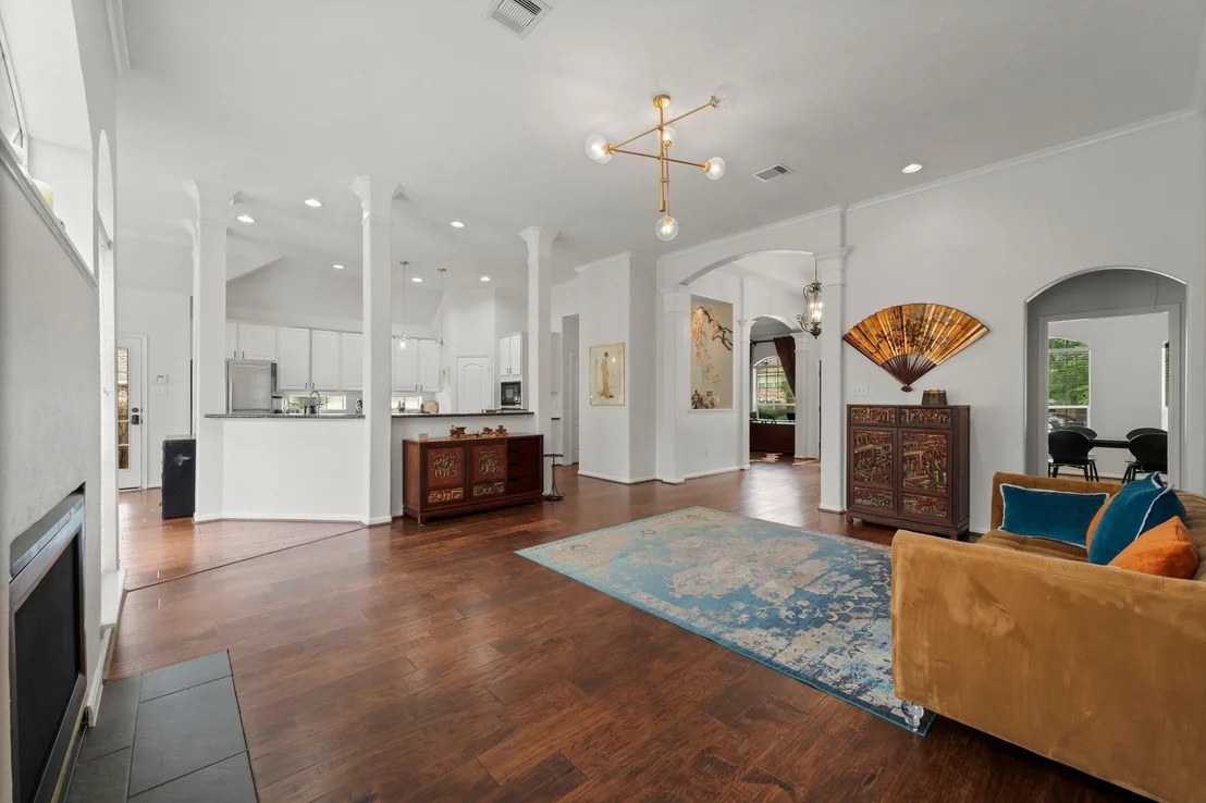 Photo of 6531 Glenhill Drive