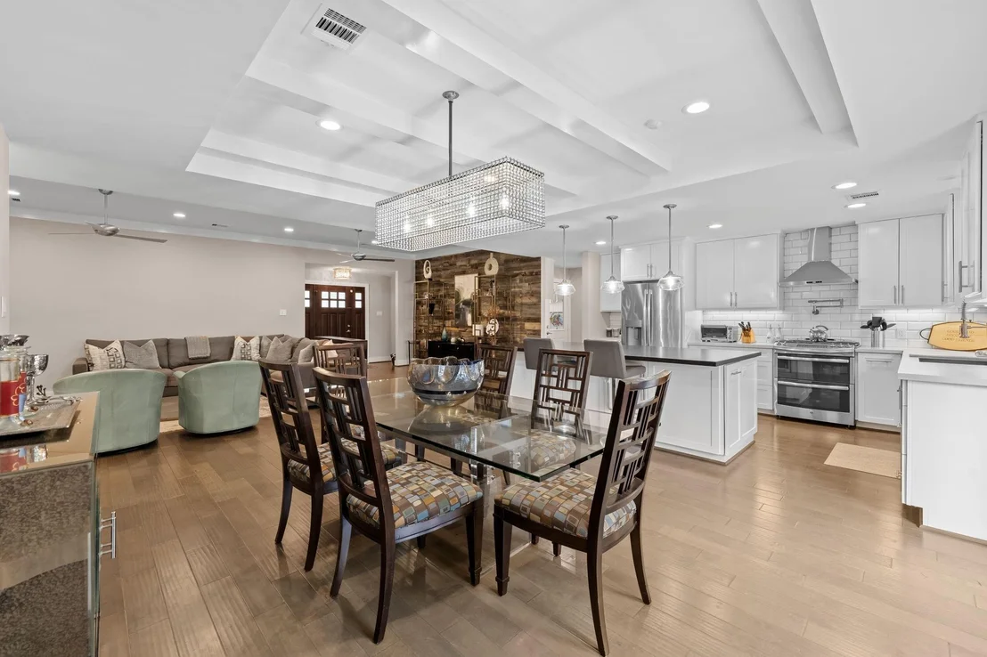 Photo of 5438 Dumfries Drive