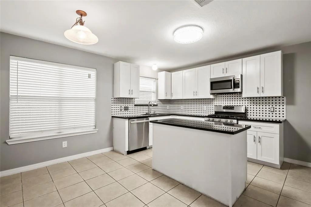 Photo of 1410 Meadowhigh Lane