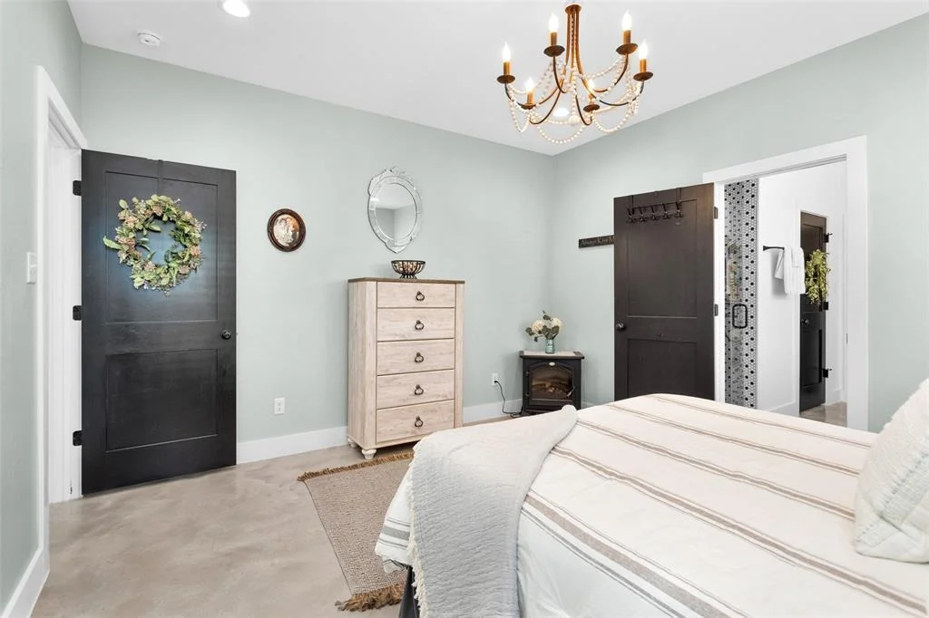 Photo of 5425 Horseshoe Drive