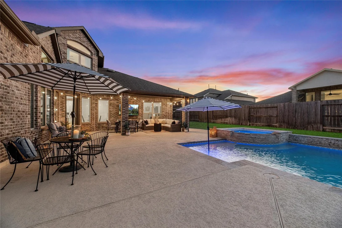 Photo of 16803 Wolf Pass Drive