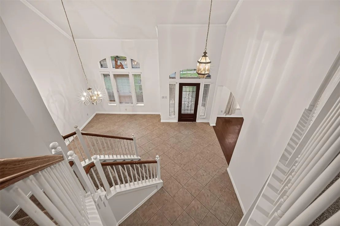 Photo of 331 Silver Creek Circle