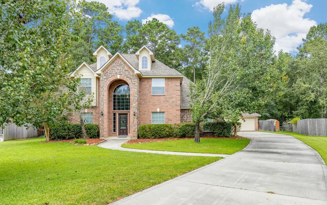 Photo of 1003 Commons Waterway Drive