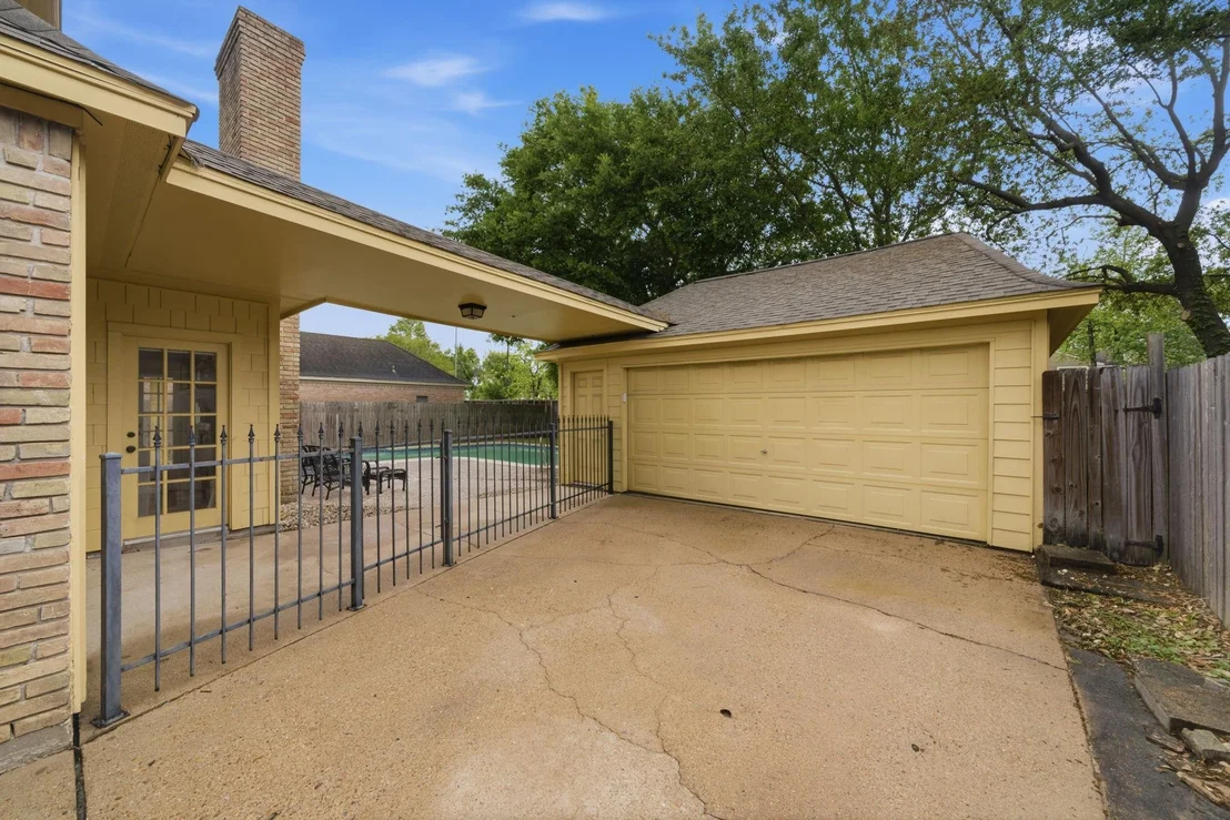Photo of 7222 Birchtree Forest Drive