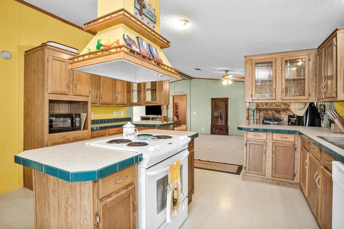 Photo of 380 Rose Hill Road
