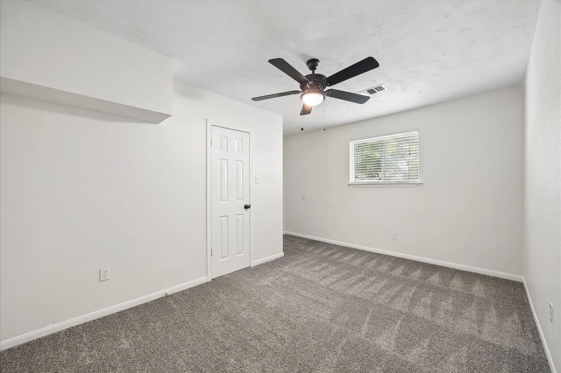 Photo of 723 Lochnell Drive