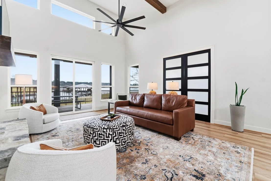 Photo of 255 Peninsula Drive