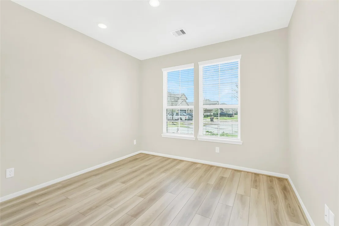 Photo of 2565 Malibu Glen Drive