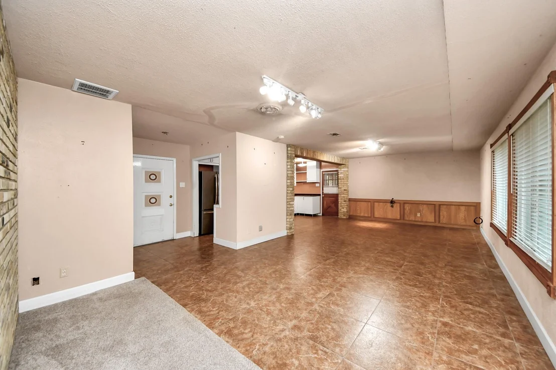 Photo of 10318 Knoboak Drive