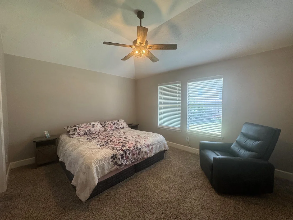 Photo of 6007 Shining Leaf Court