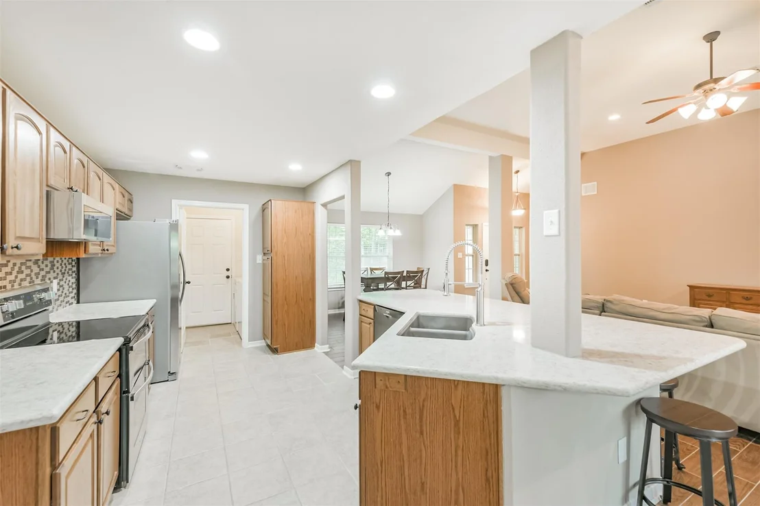 Photo of 10 Twinstone Court