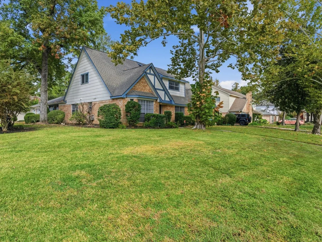 Photo of 5226 Springton Lane