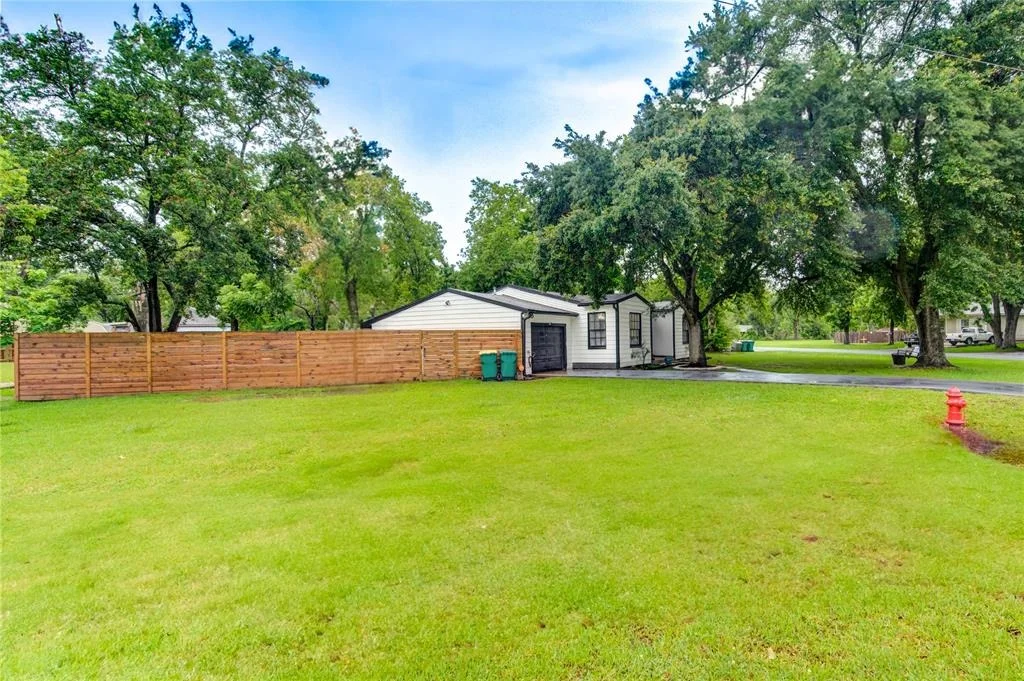 Photo of 2907 Cedar Drive
