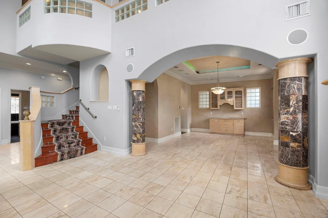 Photo of 4039 Browning Street