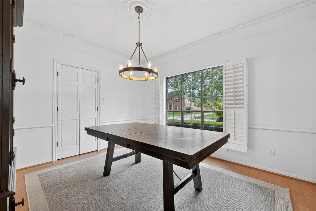 Photo of 18327 Forest Elms Drive