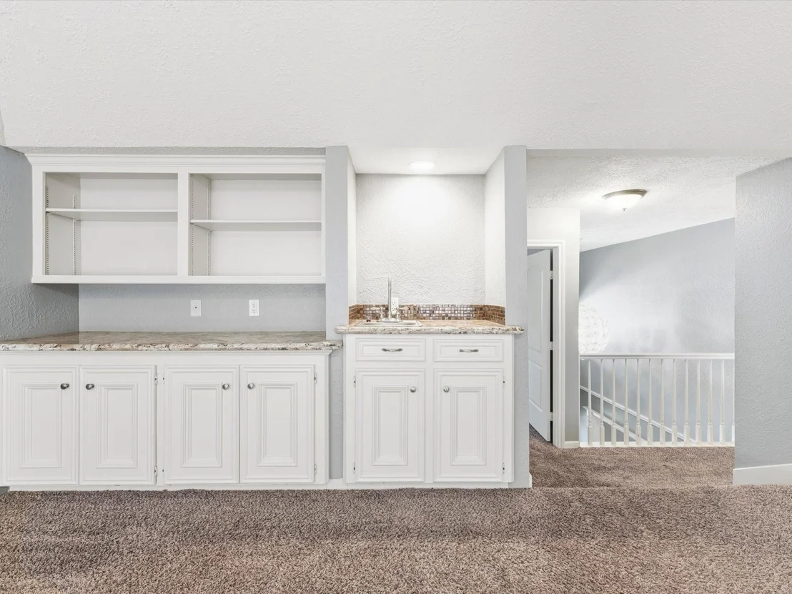 Photo of 18310 Lake Oaks Drive