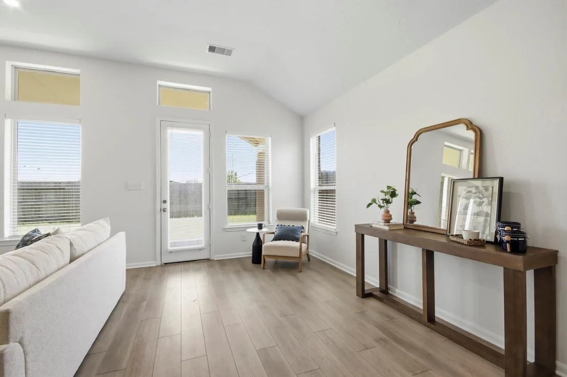 Photo of 20512 Pembridge Green Drive