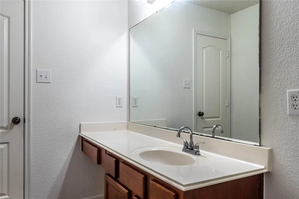 Photo of 21423 Flower Valley Circle