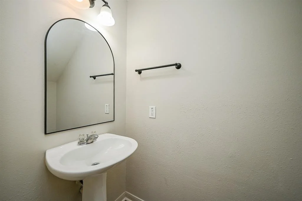 Photo of 6446 Austinville Drive