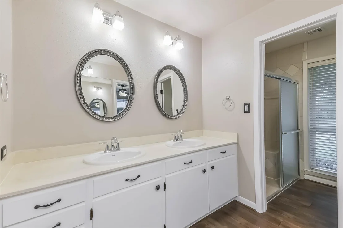 Photo of 1210 Timber Lane