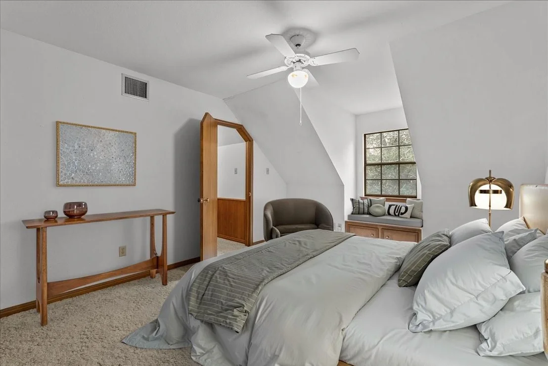 Photo of 710 Bayou Crest Circle