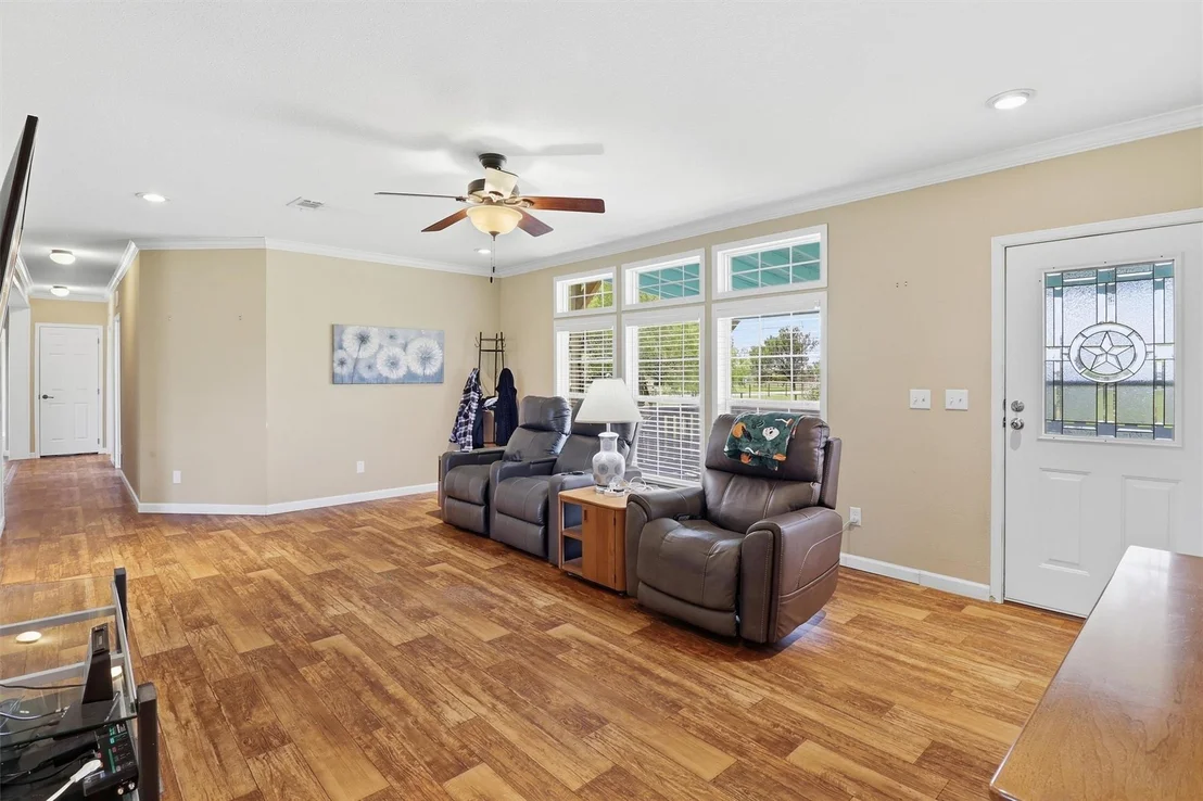 Photo of 32818 Rogers Road